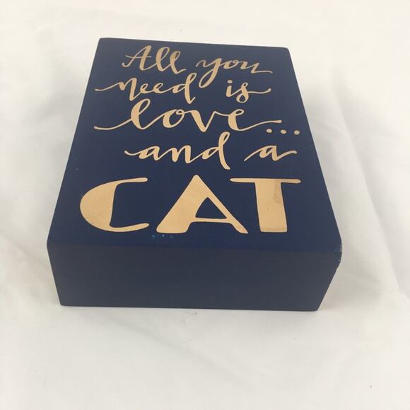 All You Need Is Love...And A Cat Box Sign - Picture 3 of 8